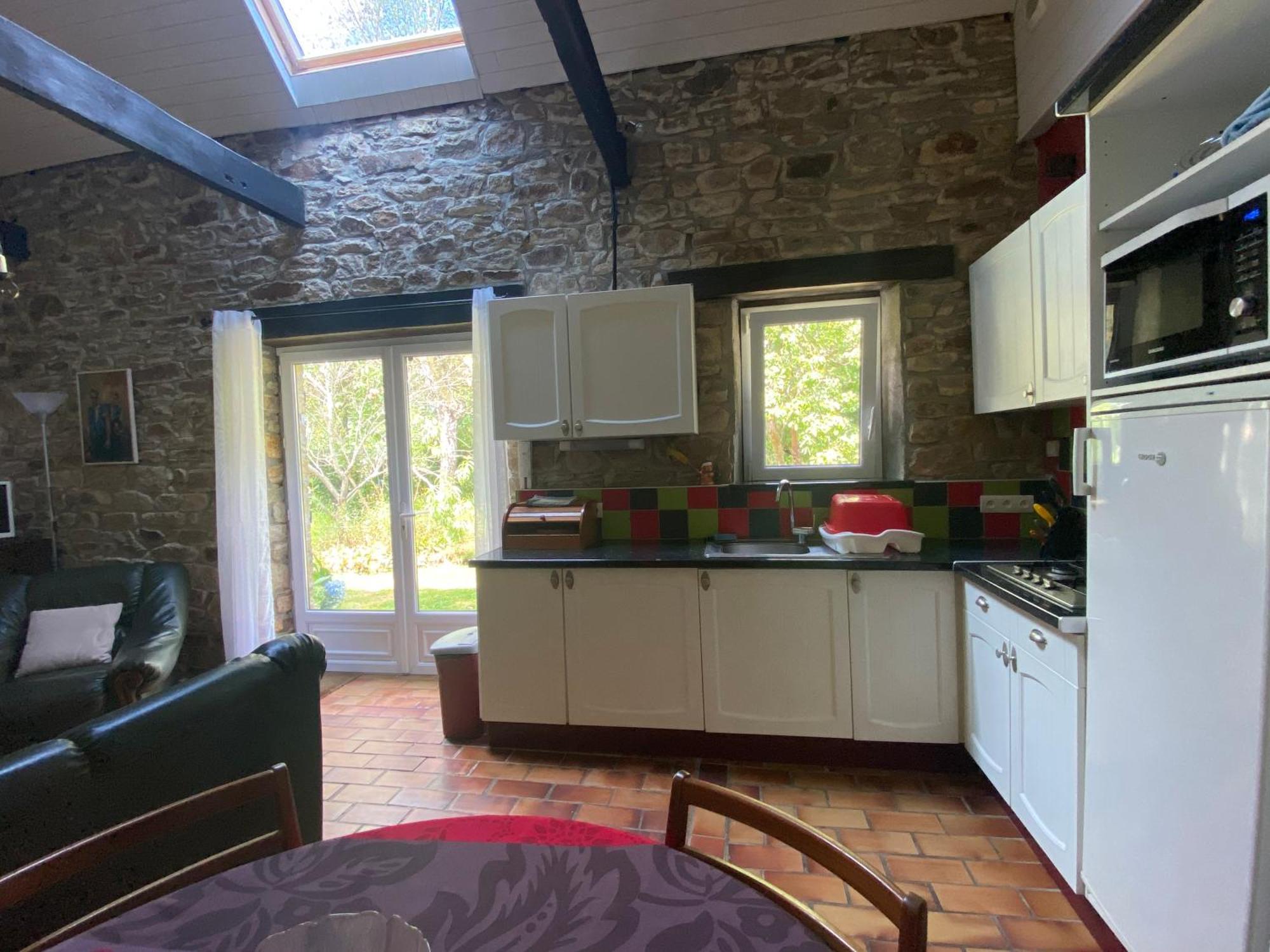 Sue's cottages Pleuven Extérieur photo